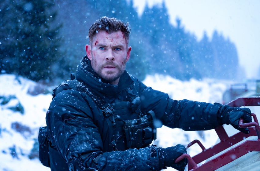  Chris Hemsworth retorna como o mercenário Tyler Rake no trailer de Resgate 2